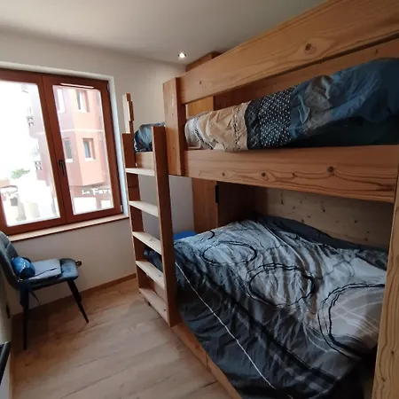 Hearth Of - La Tania Apartman